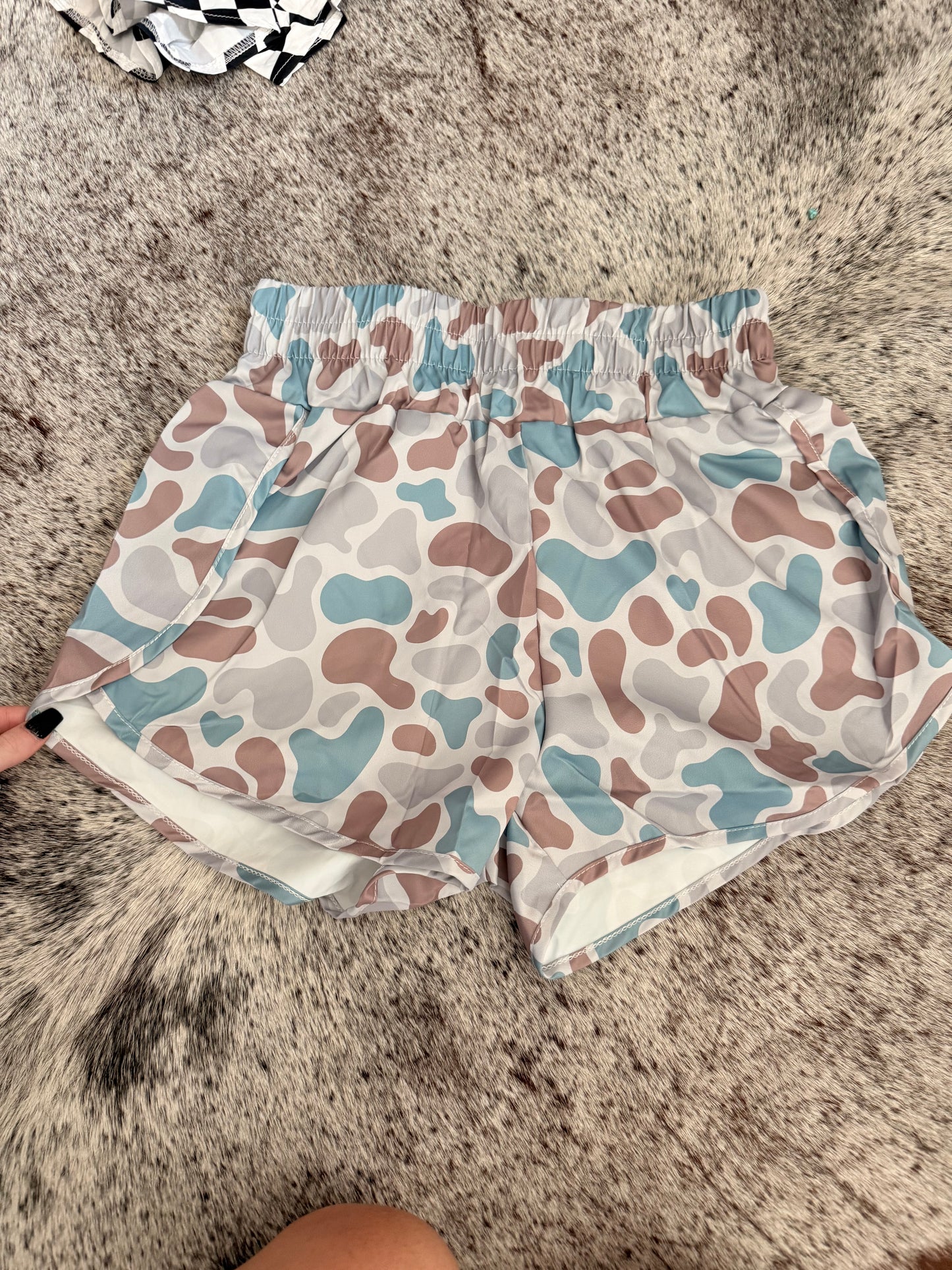 Bottom Land Shorts