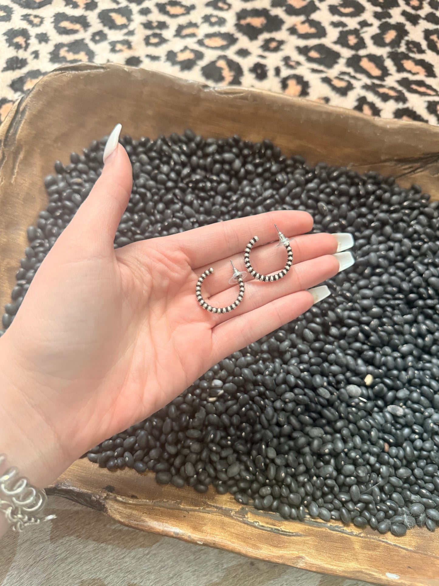 Half Dot Rope Earrings