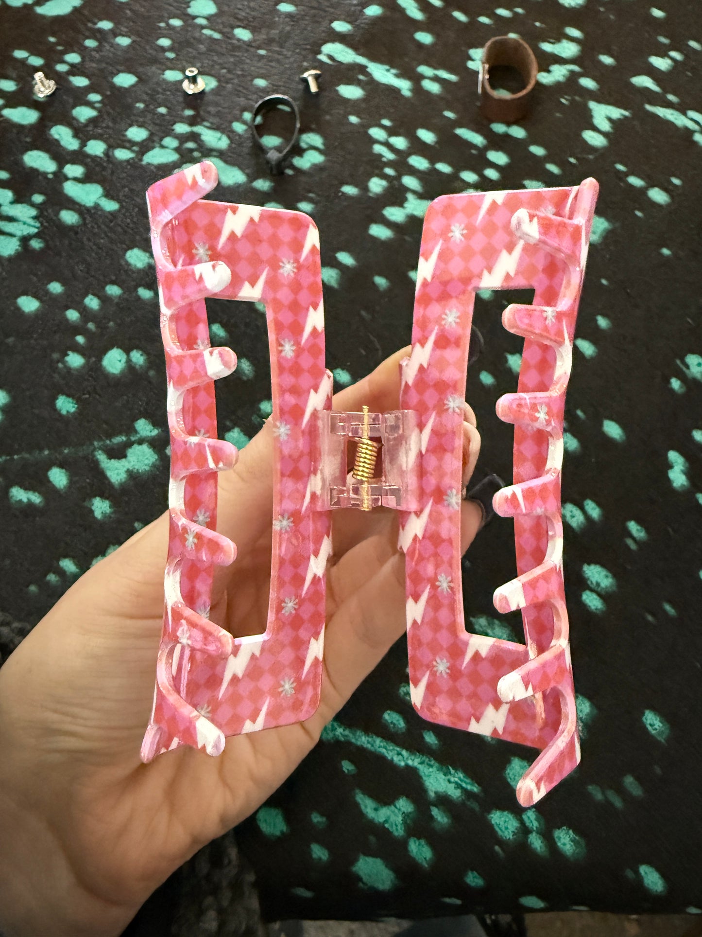 Pink lightning bolt Claw Clip