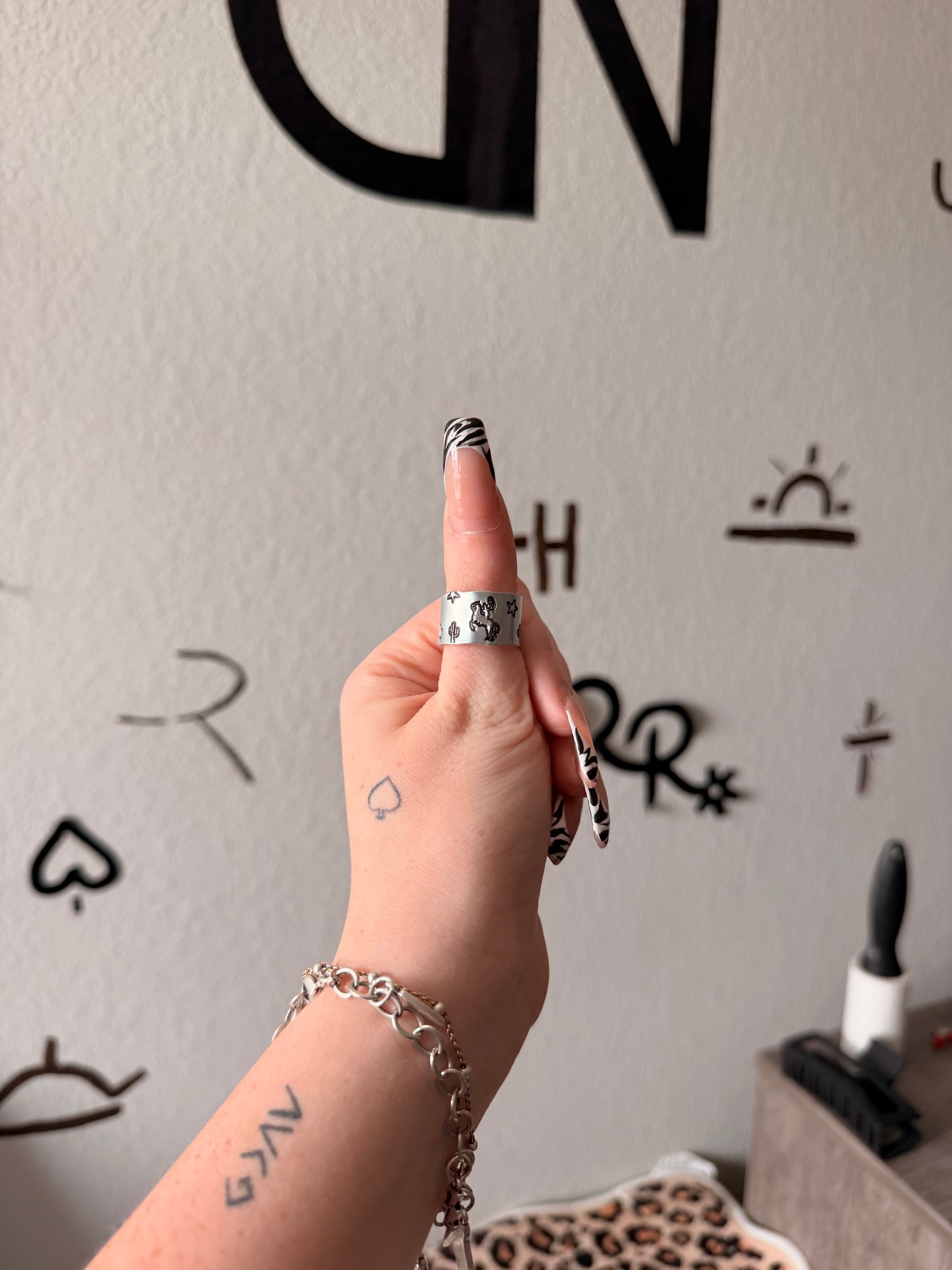 Bronc Scene Ring