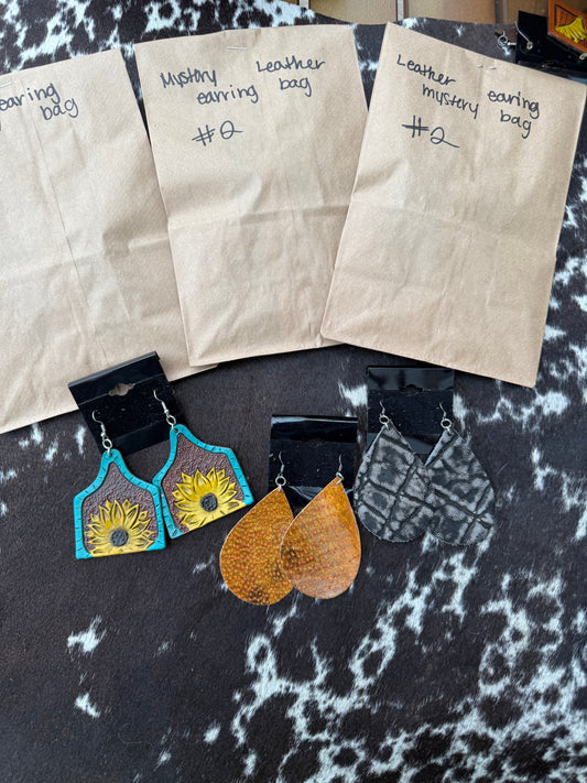 Leather Earring Grab Baga