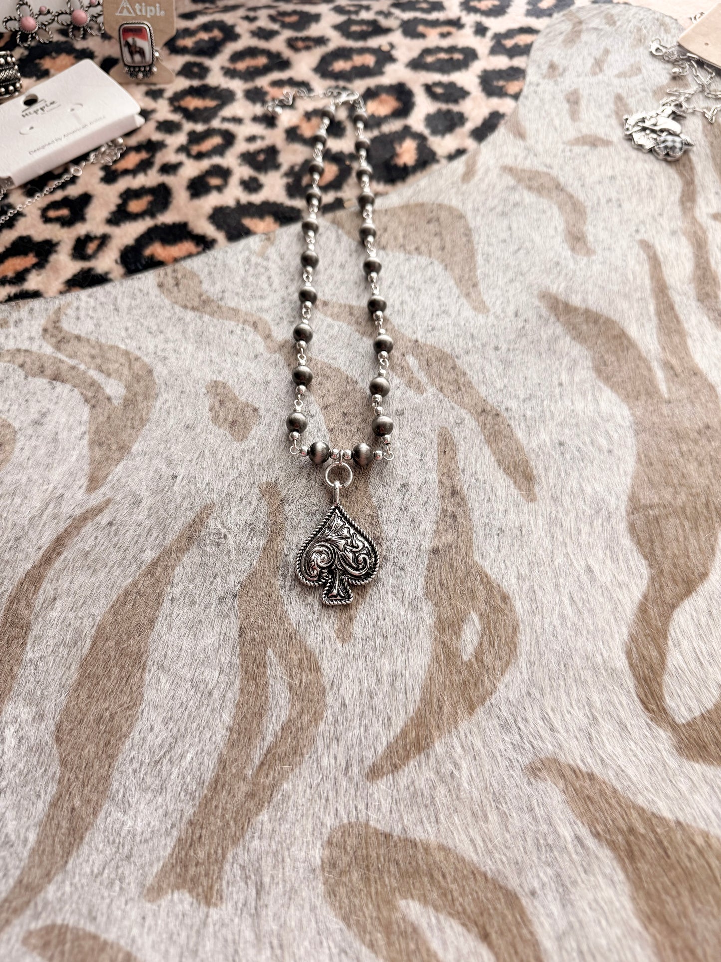 Leather Spade Pearl Necklace