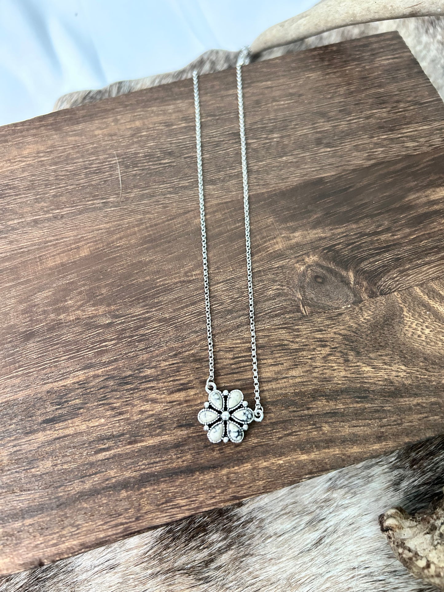 Flower Dreams Necklace