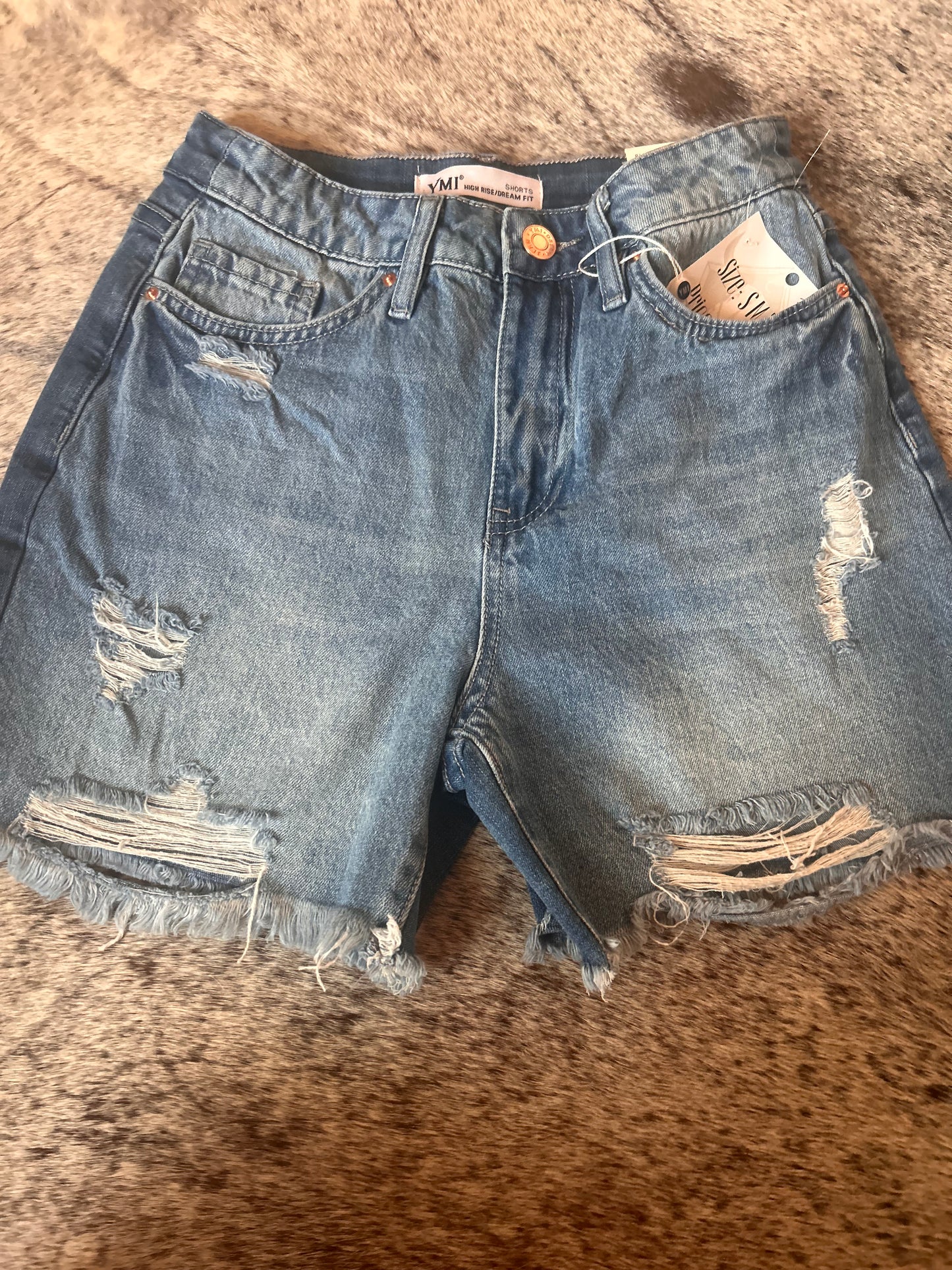 Light Ripped Shorts