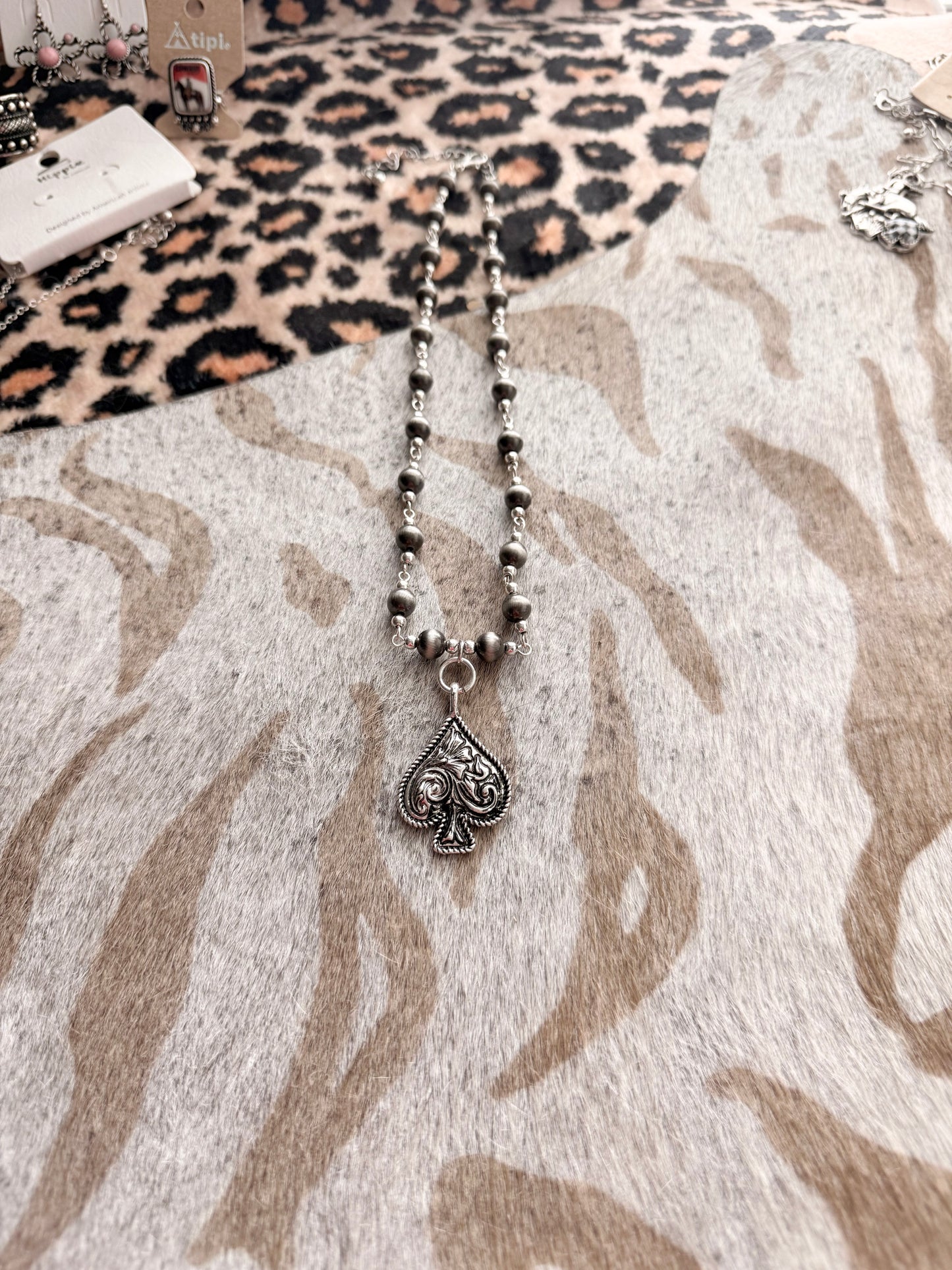 Leather Spade Pearl Necklace