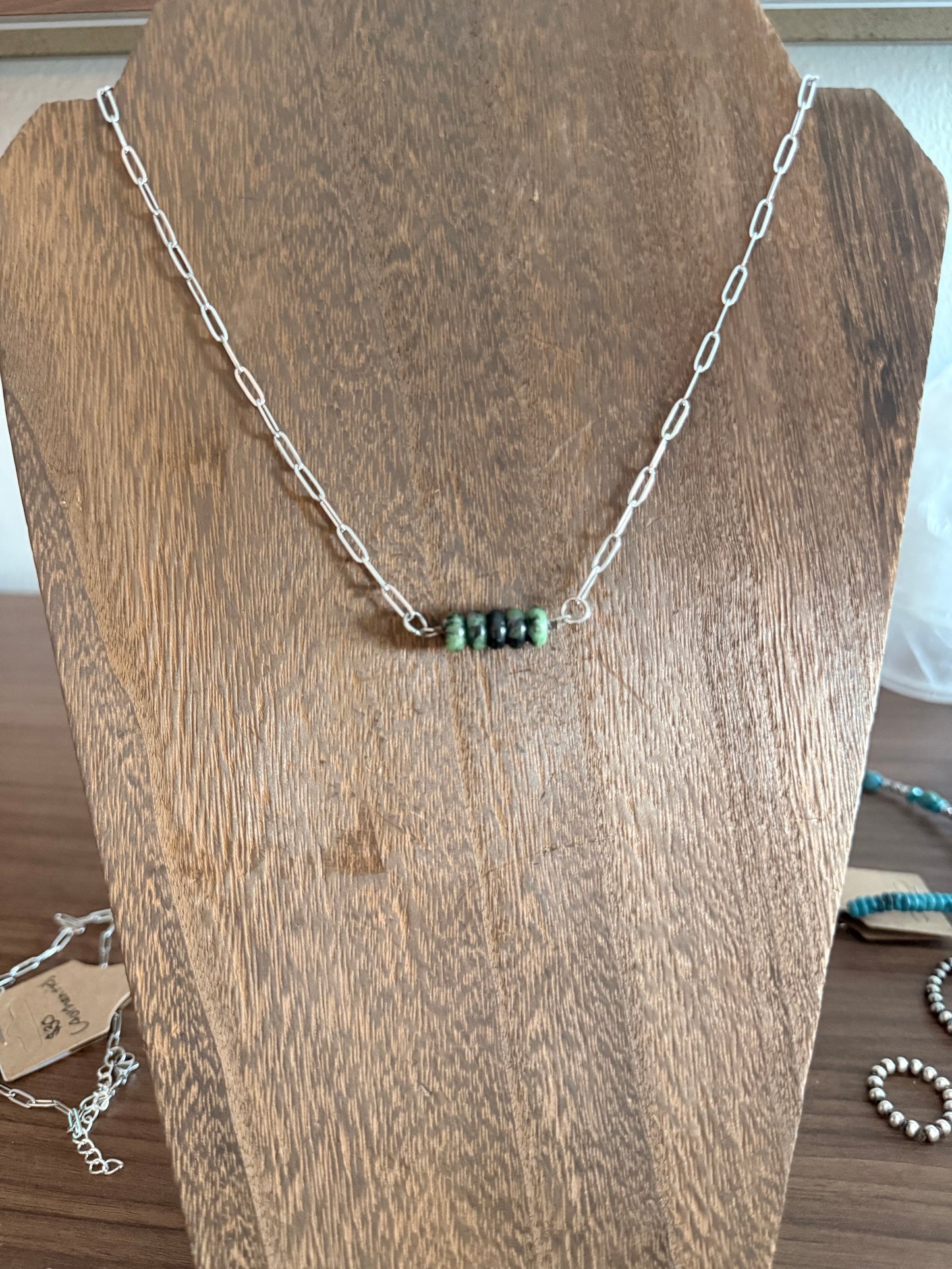 Kiwi Stone Bar Necklace