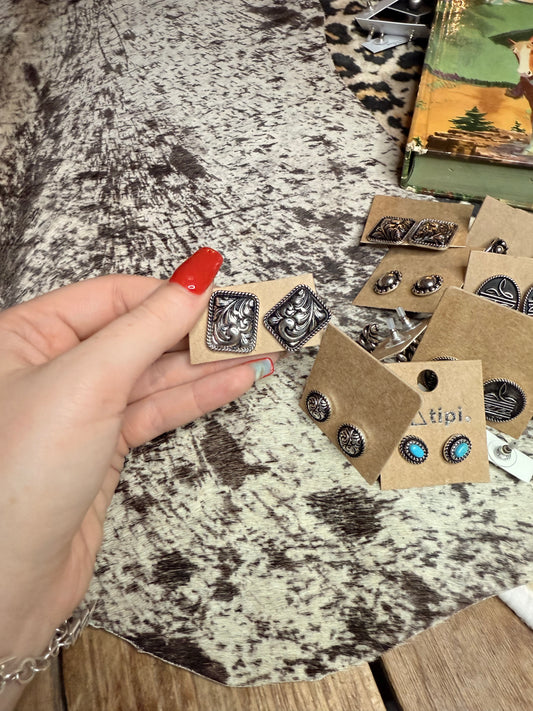 Square Tooled Studs