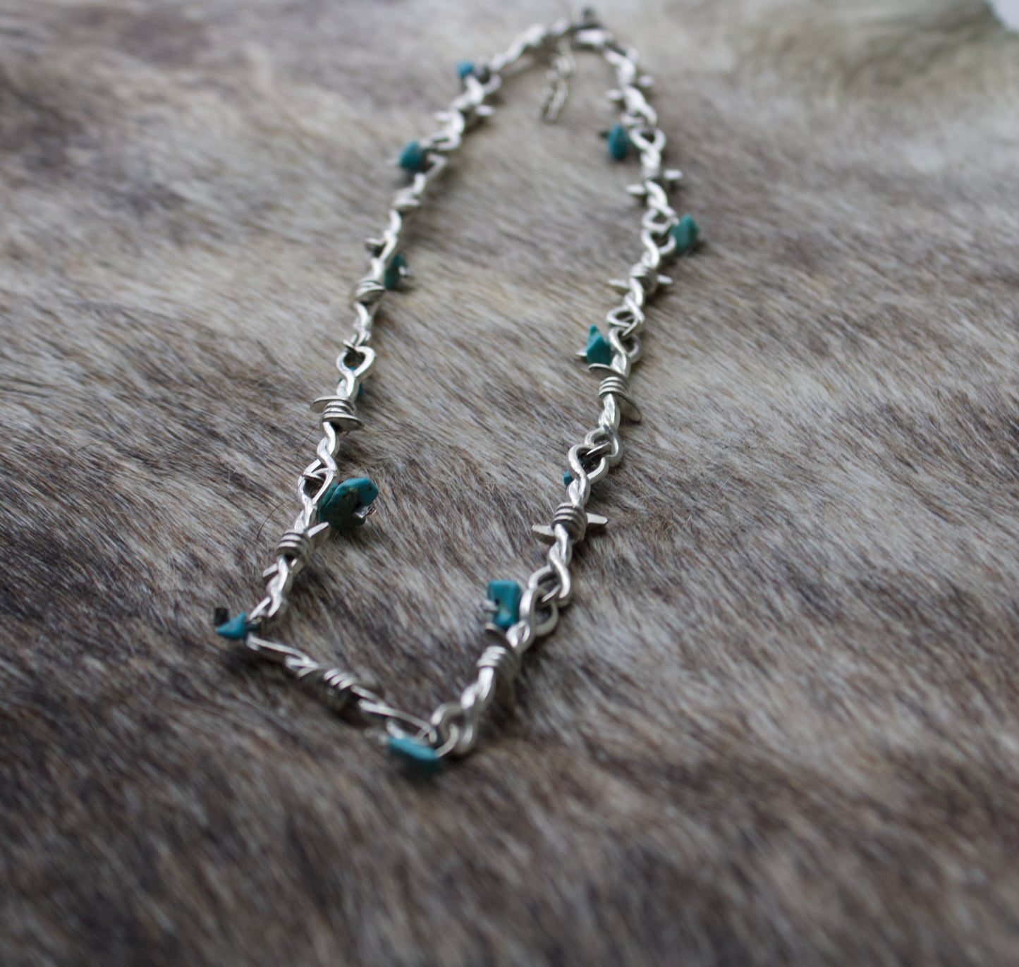 (Pre-Order) Turquoise Barbwire Necklace