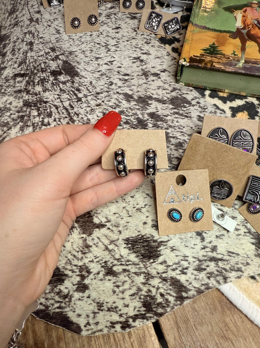 Half Dot Hoops