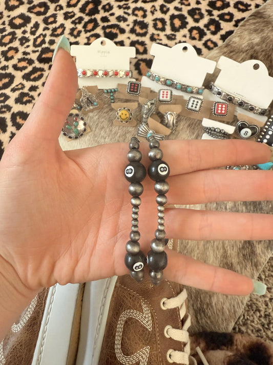 8 Ball Stretchy Bracelet