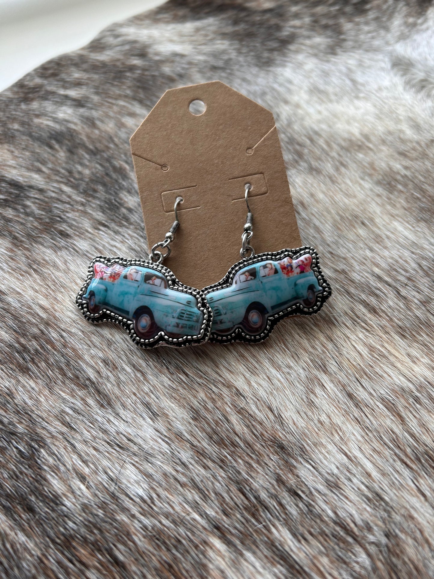 Old Style Car Earring