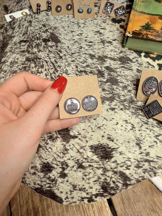 Circle BootStitch Studs
