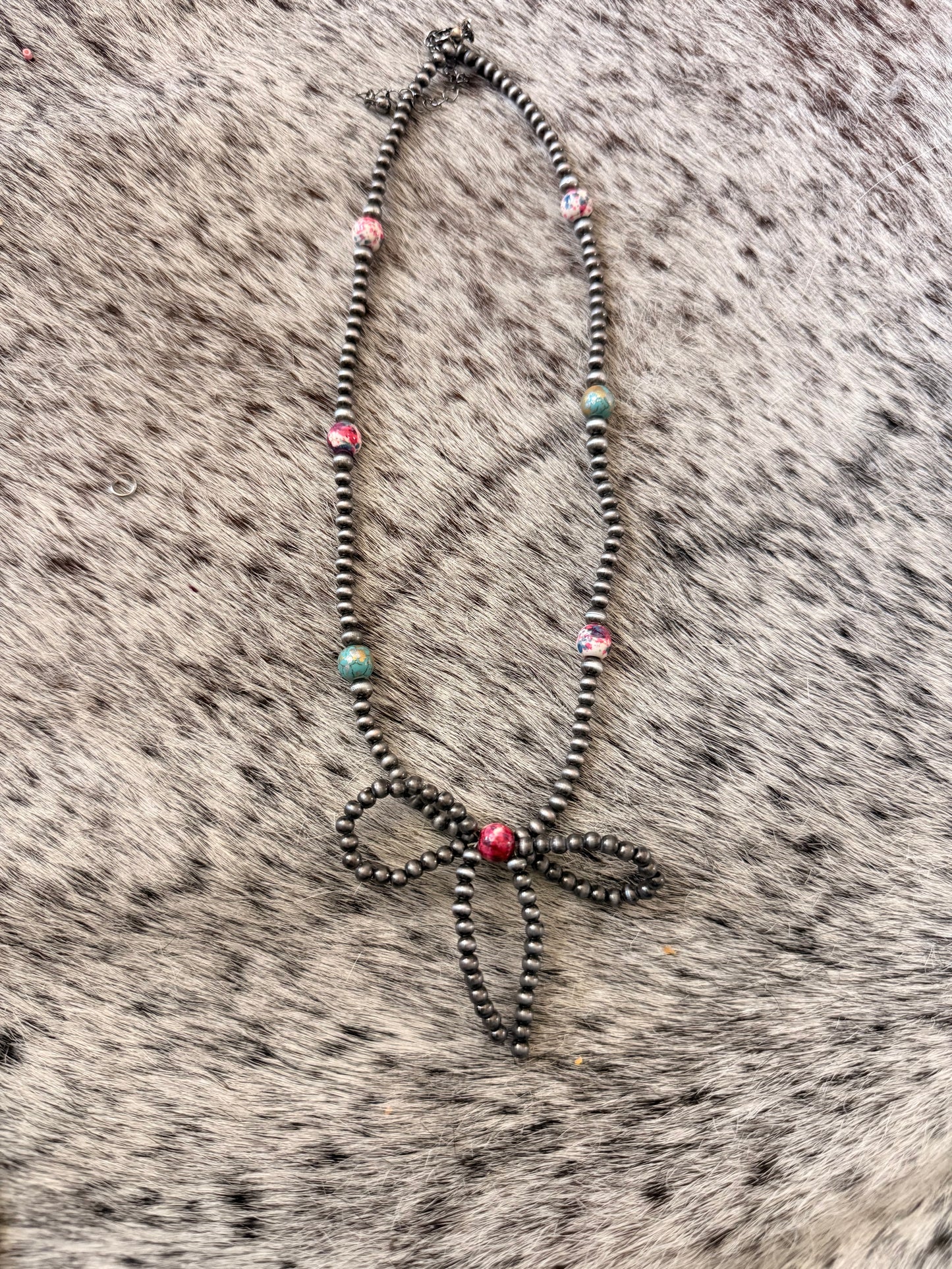 Bow and Color Necklace