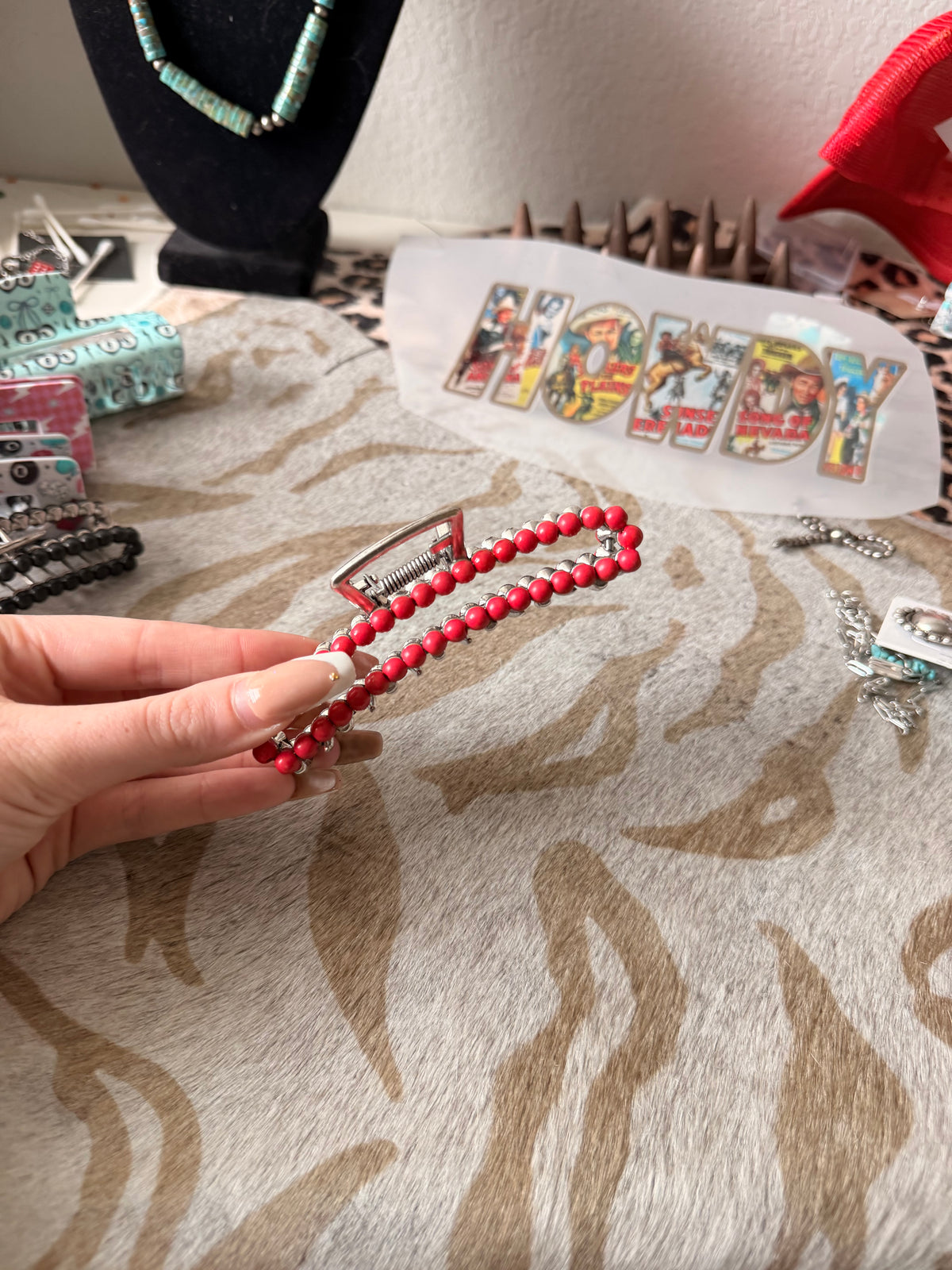 Red Beaded Claw Clip