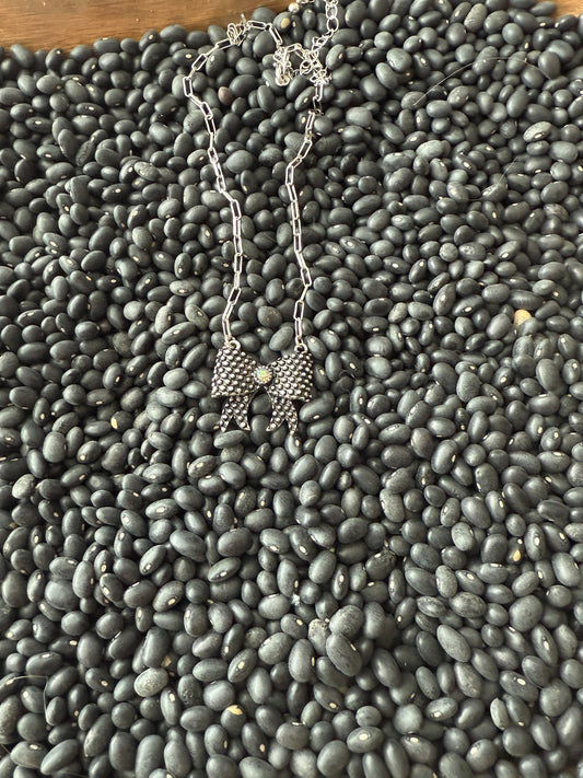 Half Dot Bow Necklace