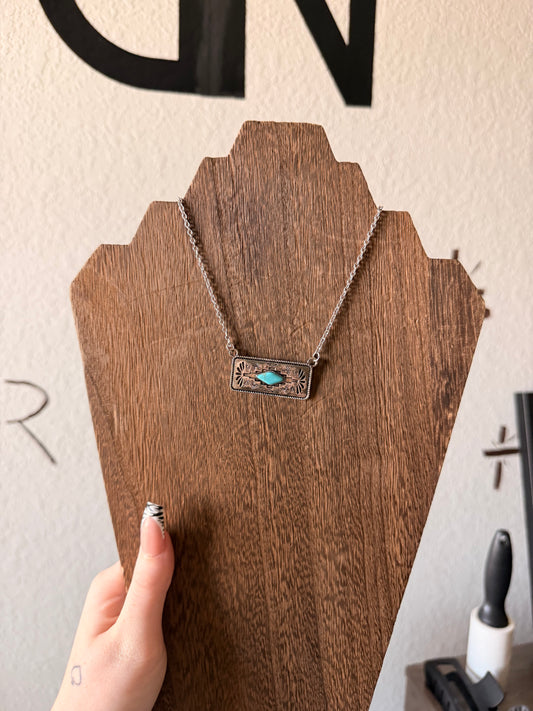 Sqaure Turquoise Bar